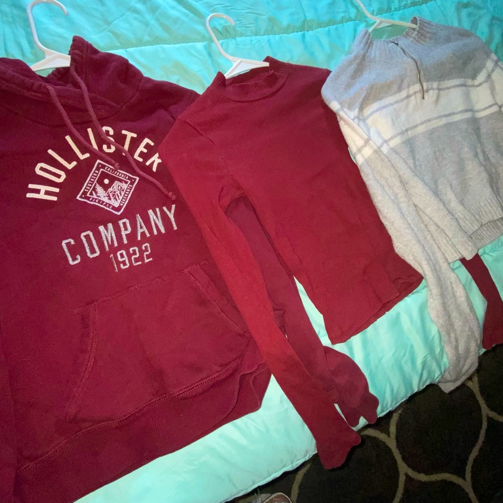 Hollister long sleeve bundle